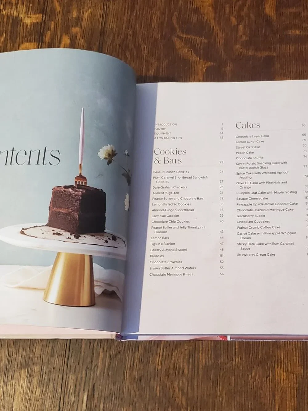 Not Too Sweet: 100 Dessert Recipes for Those Who Want More...Jessica Seinfeld
